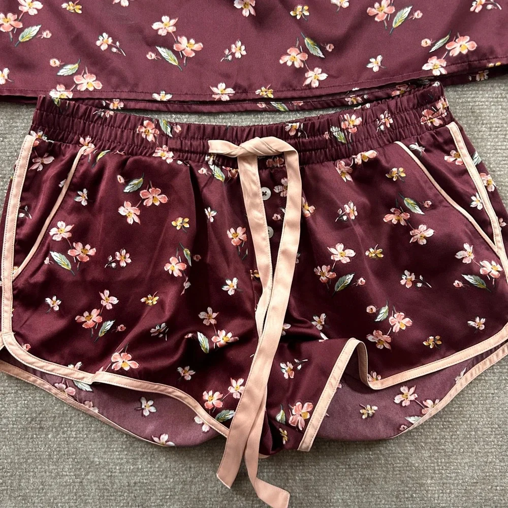 Abercrombie & Fitch Pajamas Womens S/M Burgundy Floral Satin‎ Cami Shorts Set